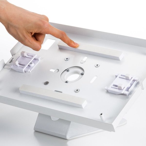 画像16: 【送料無料】タブレット スタンド ipad ホルダー 壁面  鍵付き 9.7-11インチ iPad用スチール製スタンド付きケース CR-LASTIP34 (16)